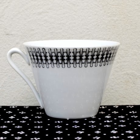 ウプサラ・エクビィ Upsala Ekeby　カールスクローナ　コーヒーカップ＆ソーサー