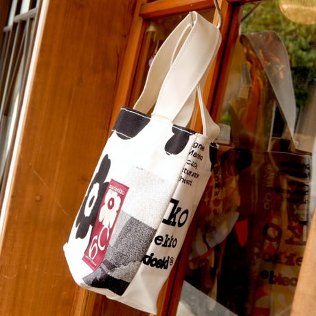 マリメッコ marimekko　＜Nyytti Unikko 60th＞トートバッグ