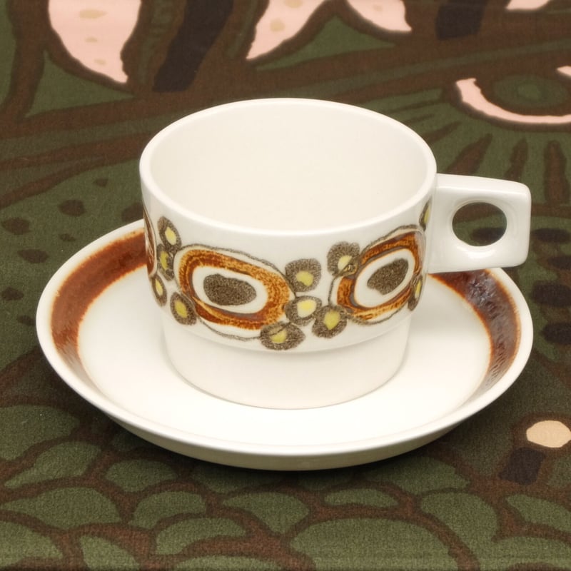 ロイヤル・コペンハーゲン Royal Copenhagen ヌセラ カップ＆ソーサー