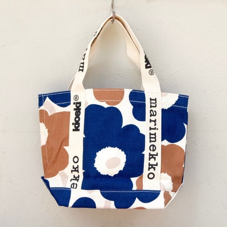 マリメッコ marimekko Kioski　＜Carrier Mini  Unikko＞トートバッグ　日本限定