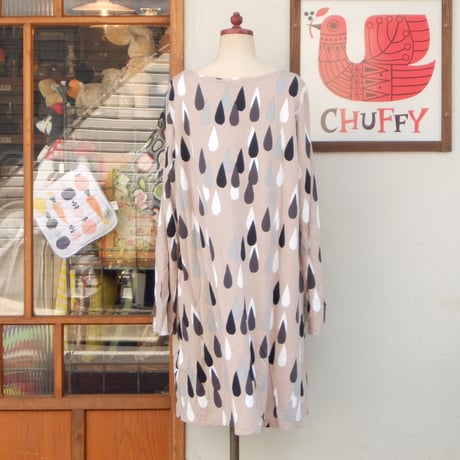 マリメッコ marimekko　＜Pisaroi＞ワンピース（ベージュ）大きなサイズ