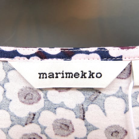 マリメッコ marimekko　＜Pikkuinen Unikko＞七分袖ワンピース（ダークブルー×ピンク）大きなサイズ
