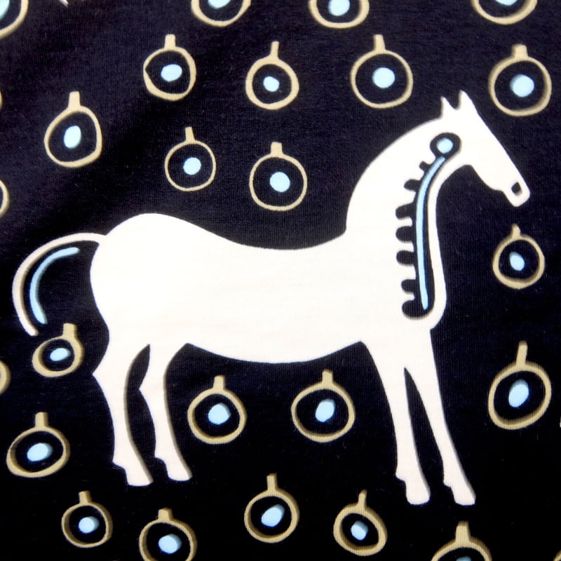 マリメッコ marimekko <Musta Tamma>七分袖トップス 日本限定 マリメッコ marimekko <Musta Tamma>七分袖トップス 日本限定