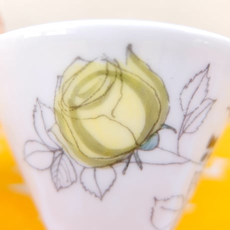 ARABIA アラビア　ローザ　コーヒーカップ＆ソーサー（イエロー）