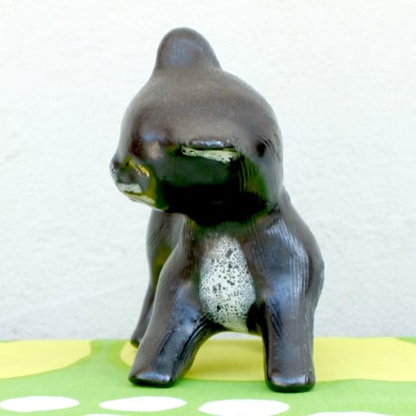 ウプサラ・エクビィ Upsala Ekeby　猫（黒）