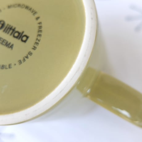 イッタラ Iittala　ティーマ　マグカップ　オリーブグリーン（廃番）