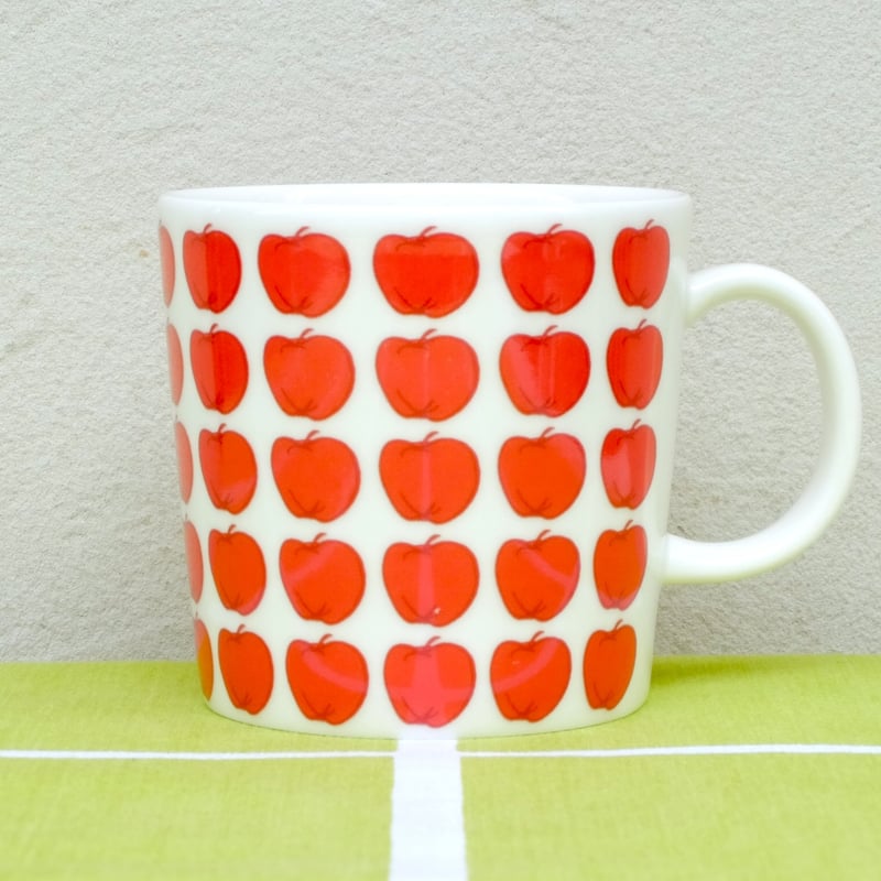 ARABIA アラビア 2004年冬限定マグカップ りんご | chuffy