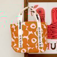 マリメッコ marimekko 日本未入荷 シルバーメダル ファブリック