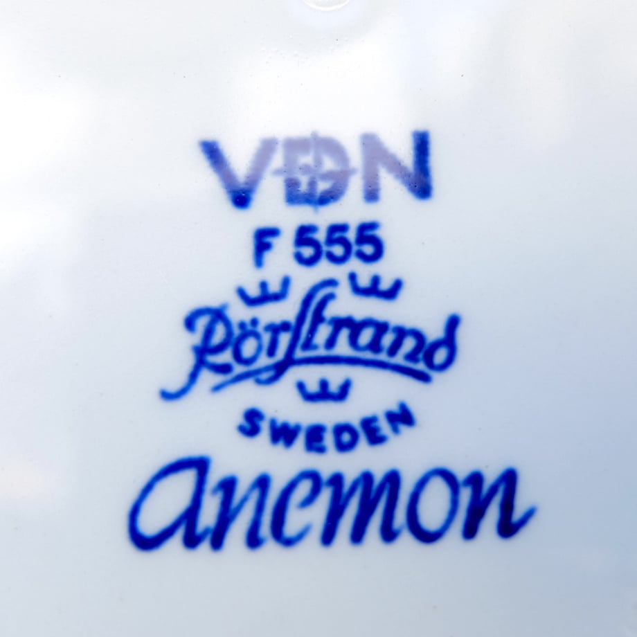 696b0bf5928f9728529ec661
