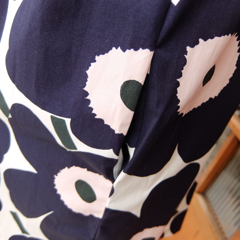 マリメッコ marimekko <Pieni Unikko>七分袖ワンピース 大きい マリメッコ marimekko <Pieni Unikko>七分袖ワンピース 大きい