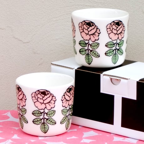 マリメッコ marimekko　＜Vihkiruusu＞コーヒーカップ2個セット（ピンク）日本限定