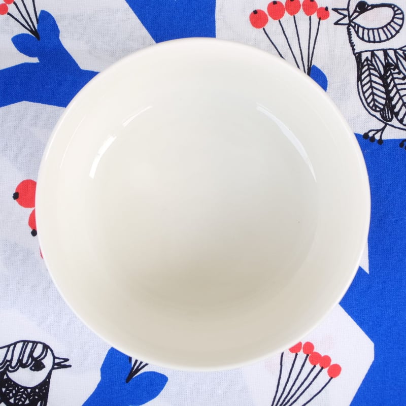 マリメッコ marimekko ＜Puketti＞ボウル（ホワイト×レッド） | chuffy