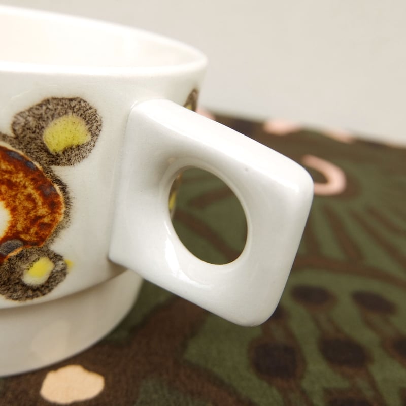 ロイヤル・コペンハーゲン Royal Copenhagen ヌセラ カップ＆ソーサー