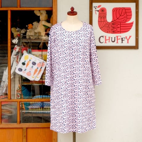 マリメッコ marimekko　＜Pikkuinen Unikko＞七分袖ワンピース（ダークブルー×ピンク）大きなサイズ