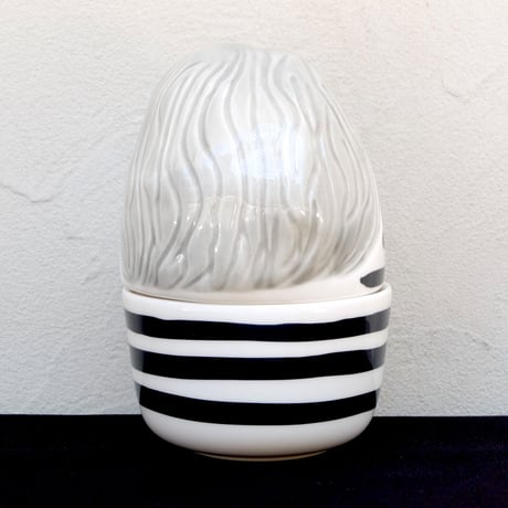 マリメッコ marimekko　70周年記念　フィギア/入れ物（Annikki）第二弾　新品