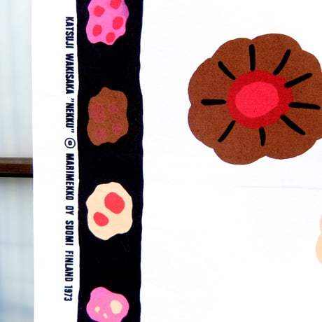 マリメッコ marimekko　＜Nekku＞ヴィンテージ・ファブリック（ホワイト）