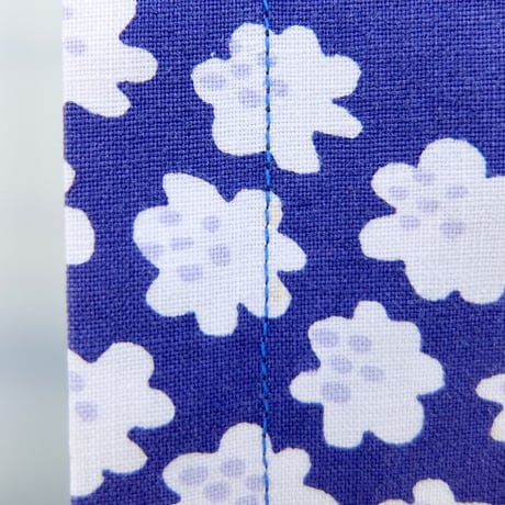 マリメッコ marimekko　＜Puketti＞ヴィンテージ・ファブリック（ネイビー）