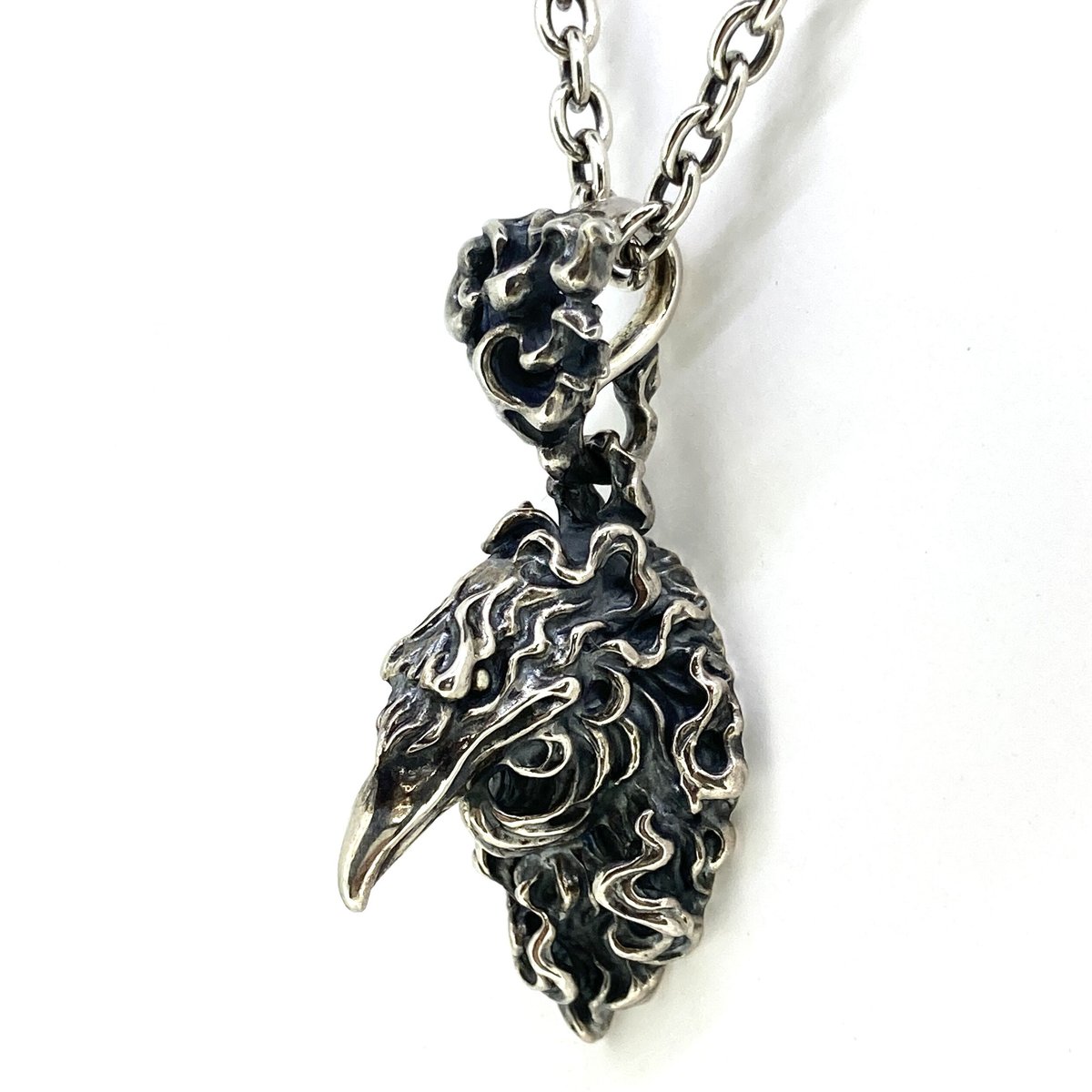 Crow Head Pendant | RIBBONS ／ CROWS GLOWS（ シルバー