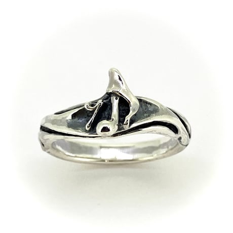 Tiny Eighth Note Ring