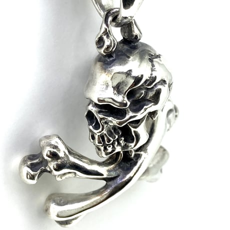 FN Sideways Crossbone Skull Pendant