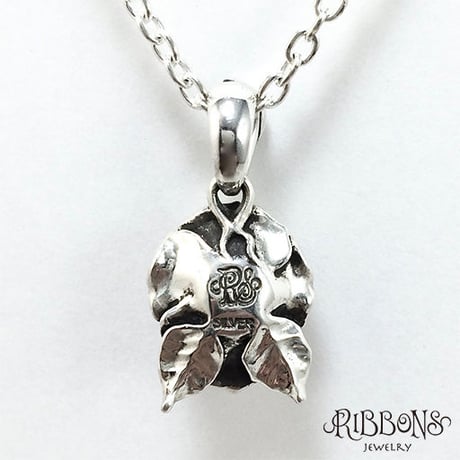 T Rose Pendant