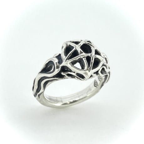 ●Burning Pentagram Ring