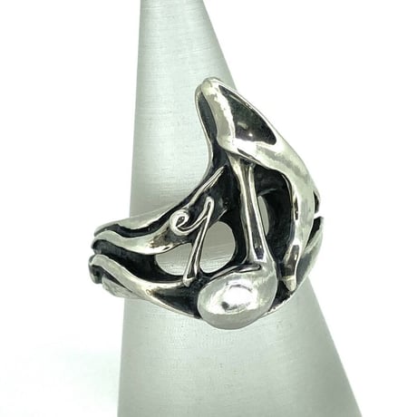 Eighth Note Ring