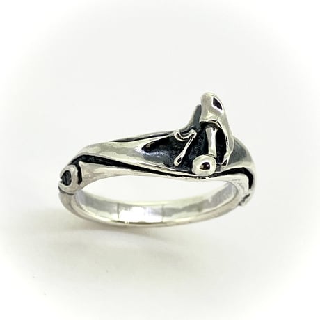 Tiny Eighth Note Ring