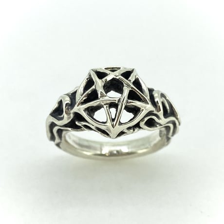 ●Burning Pentagram Ring