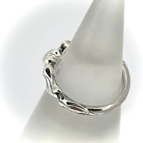 Tiny Wing Heart Ring
