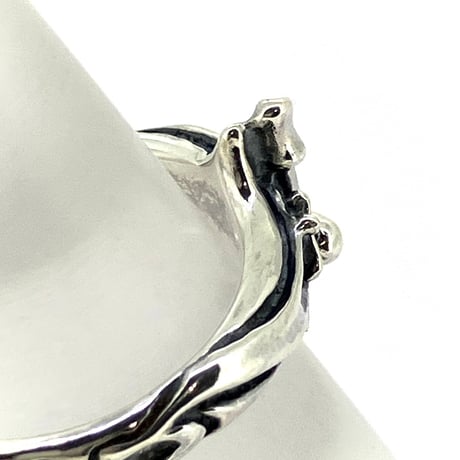 Tiny Eighth Note Ring