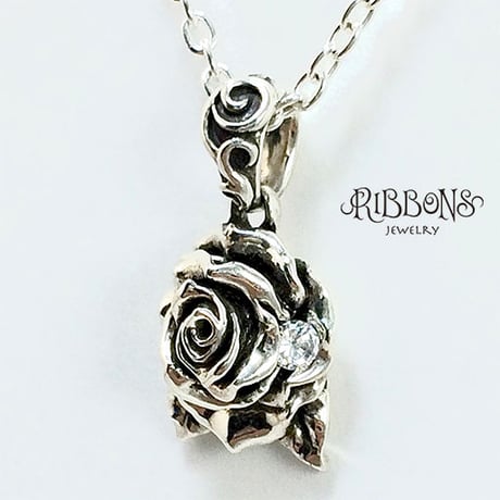 T Rose Pendant