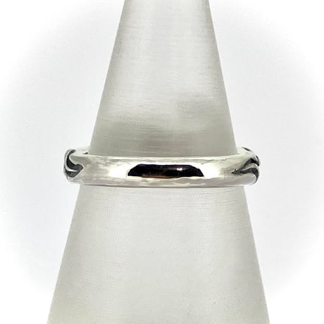 Tiny Eighth Note Ring