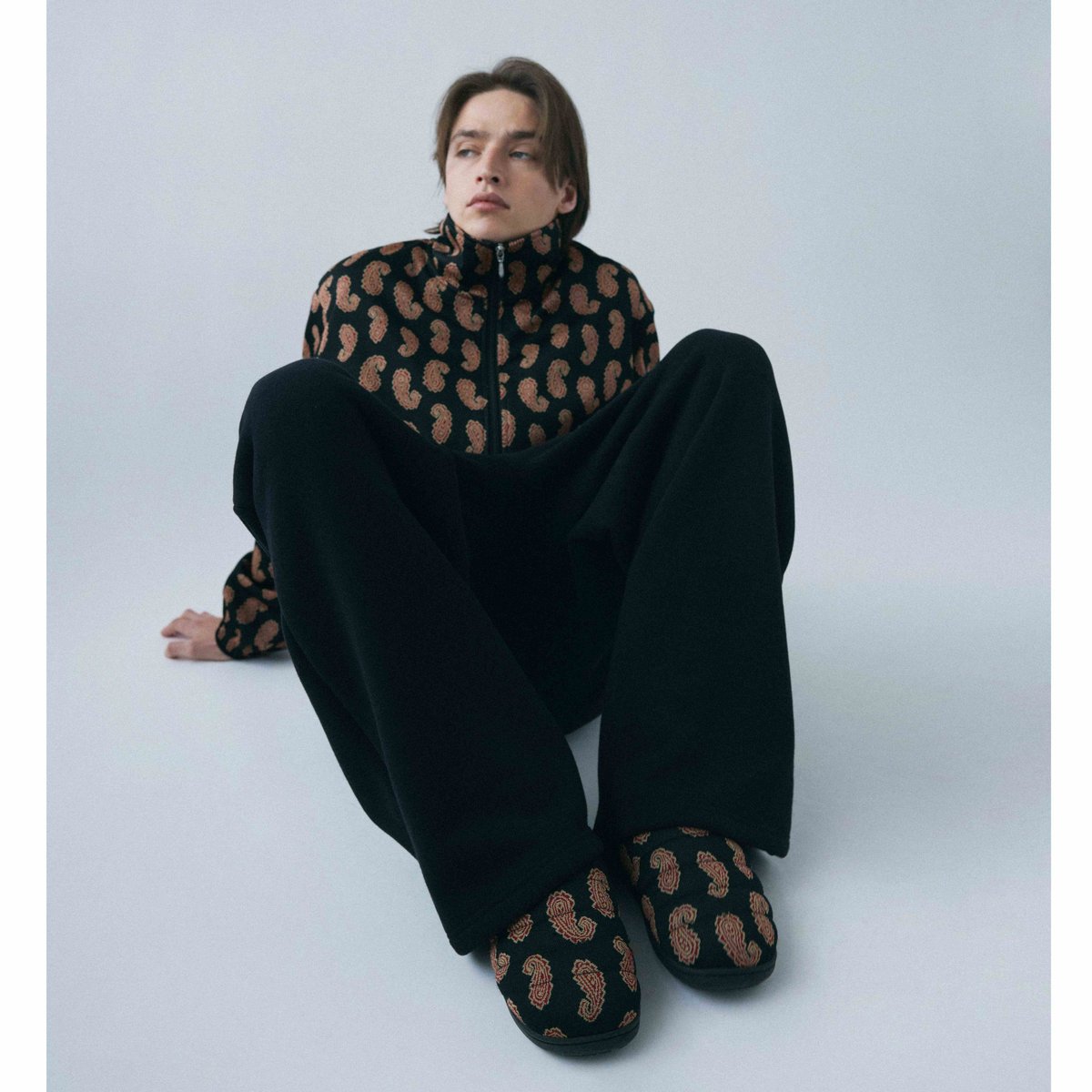 SUBU x superNova. Paisley jersey / Black su...