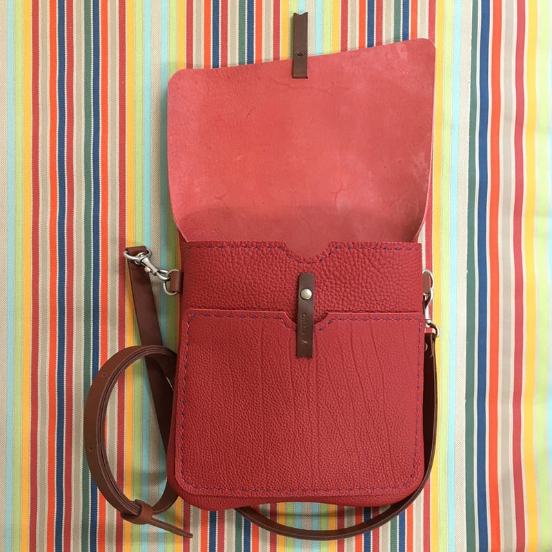 関税込 人気/完売前に【TED BAKER】ロシヤ ショルダー付 バッグ シュリンク革のかわいいショルダーバッグ(受注生産) | chik