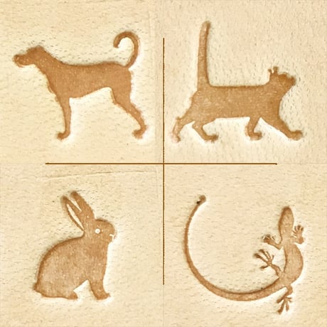 猫・ペットの首輪（無段階調整／鈴付き）