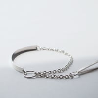 bracelet　余白