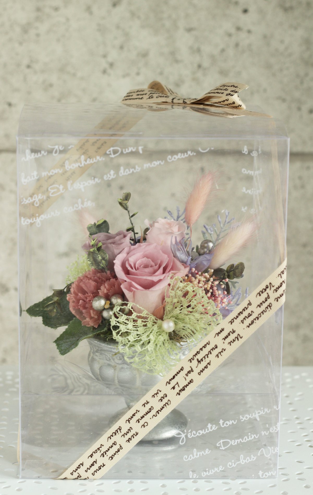 母の日プリザーブドフラワーアレンジメント・シックピンク系大輪バラ