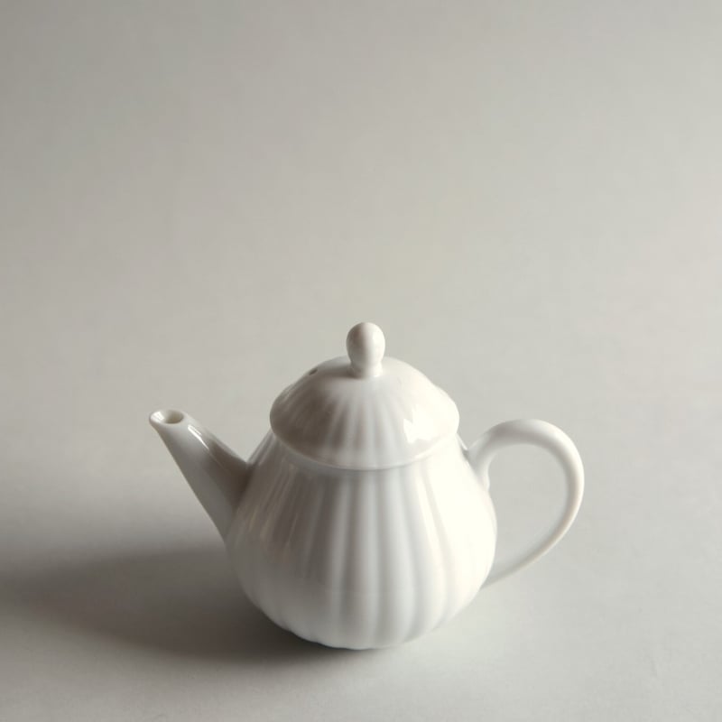 村上　雄一　　白磁茶壺・たまご　新品未使用 村上 雄一 白磁茶壺・たまご 新品未使用 - メルカリ