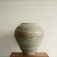 高田谷将宏さん　粉引 大壺
