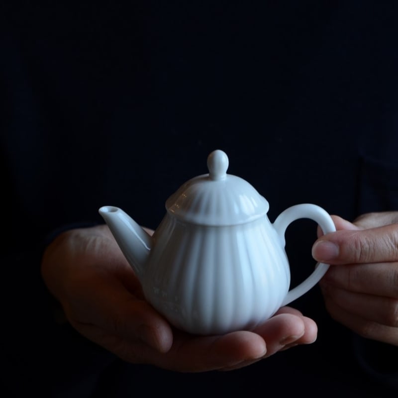 村上雄一 花器 村上雄一｜白磁輪花茶海バックハンドル | 趣佳[syuca.jp] オンライン