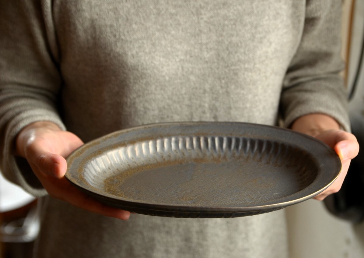 加藤かずみさん 輪花オーバル L(錆) | ろばの家