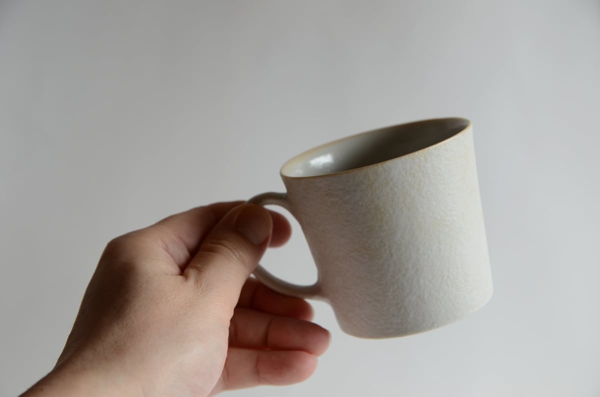 桑原典子さん マグカップsp(キナリ) | ろばの家