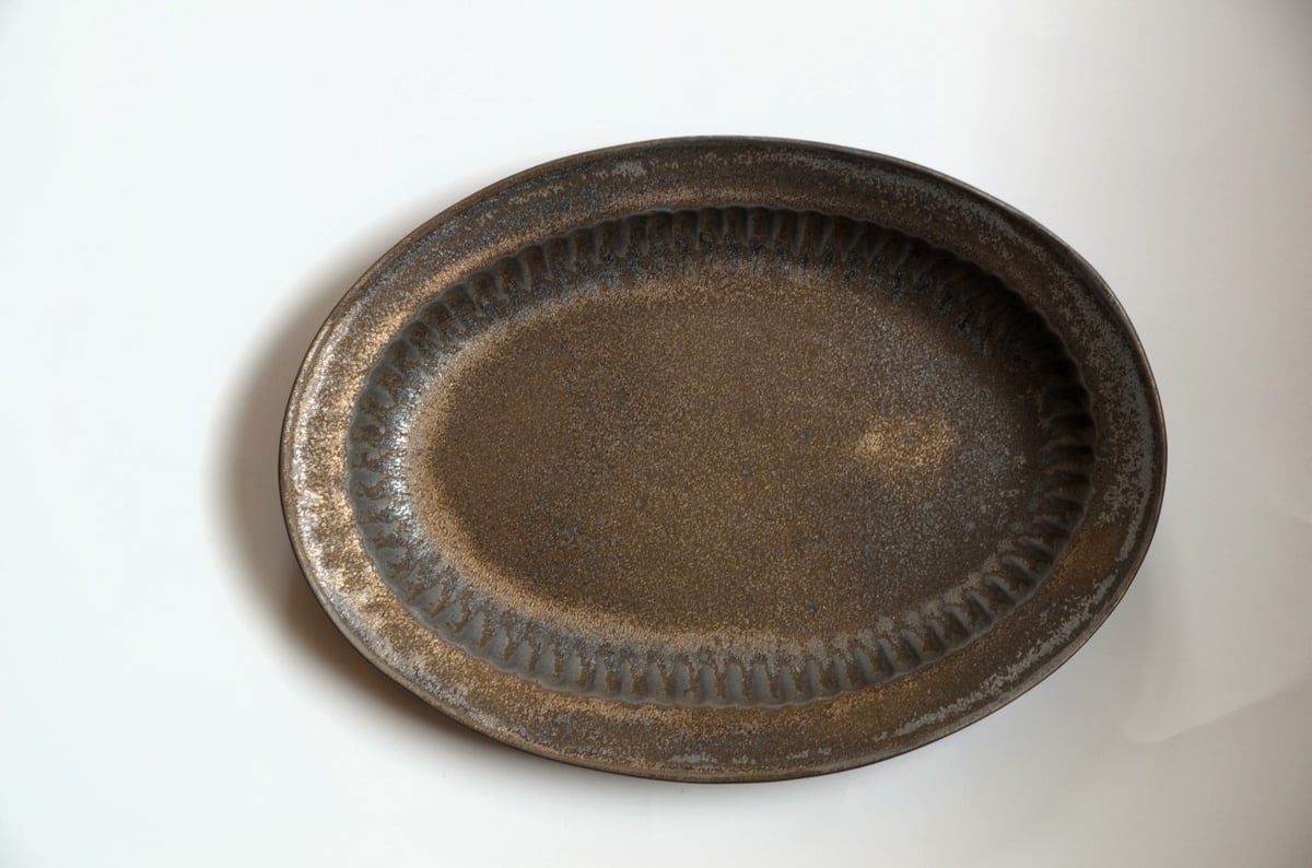 加藤かずみさん 輪花オーバル L(錆) | ろばの家