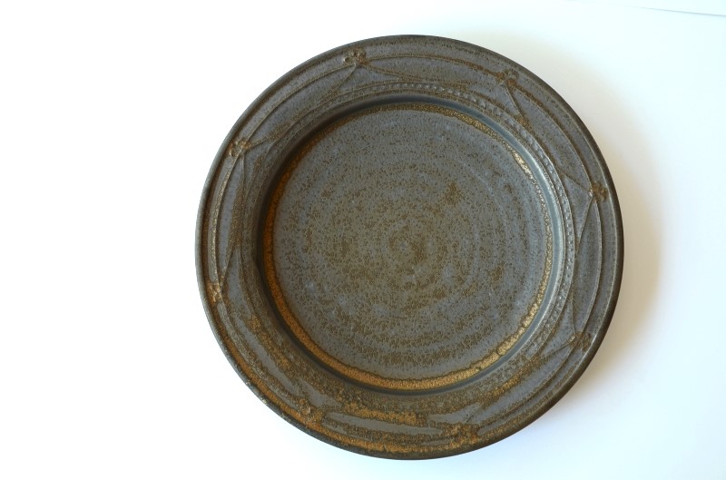 加藤かずみさん 錆シリーズプレート3枚セット 加藤かずみさん レリーフプレートL(錆) 1 | ろばの家