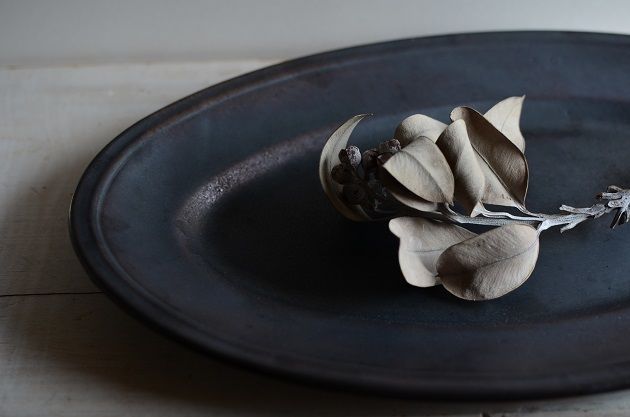 船串篤司さんのとても美しいオーバルプレート。ご予約開始。 | ろばの家