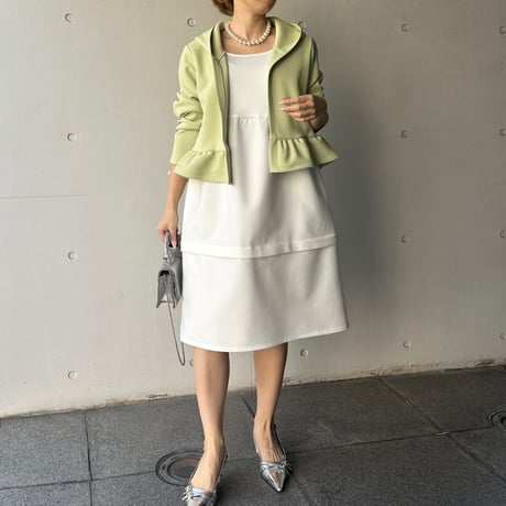 1-139     白　Mieワンピース　Ｍ