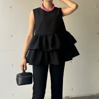 8-200    黒　Ｗフリルチュニック（ノンストレッチ素材）　ＳＭ