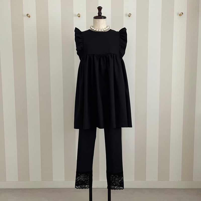 5-109 黒 肩フリルチュニック M | capriciousmie