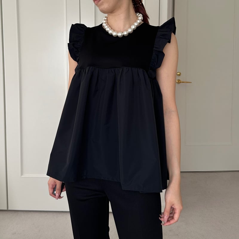 20%OFF☆4-148 黒ドッキング 肩フリルトップス M | capriciousmie